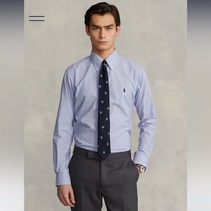 Polo Ralph Lauren Men’s Slim Fit Poplin Shirt in light blue/white